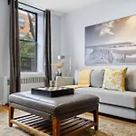 Apartment The Lenox