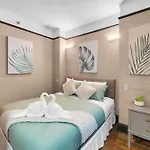 Stylish 1Br Apartment In The Heart Of The City With Gym