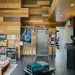 Orchard Street Hotel