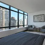 Opulent 2Br Duplex - Iconic Midtown Views