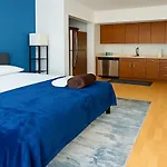 Studio Apart Time Square