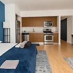 Studio Apart Time Square