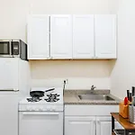Apartment 211-3 Prime Union Square Large 1br Great Value New York