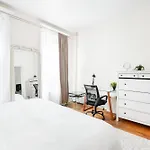 211-3 Prime Union Square Large 1br Great Value *