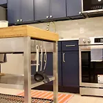 Private Loft Steps To Prospect Park & Trains