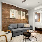 Stylish Stay In Trendy East Village