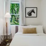 Designer In Diplomat District * New York