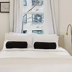 Designer In Diplomat District
