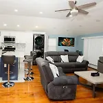 A Cozy Serene 3 Bdr, 2 Full Baths Near Jfk & Laguardia Airport