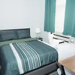 Emerald2 At Brighton 2min Walk To Ocean & Subway Chic Homestay New York