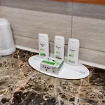 Ramada By Wyndham Flushing Queens