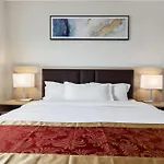 Ramada By Wyndham Flushing Queens