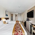 Ramada By Wyndham Flushing Queens Hotel 3*