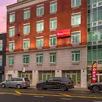 Red Roof Plus Brooklyn - Flatbush Ave