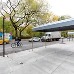 Blueground Lenox Hill City View Nr Central Park Nyc-425