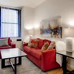Global Luxury Suites At 15 Park Row