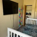 Brighton Beach Rooms
