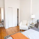Apartment Chic 2bd Upper East Side Retreat New York