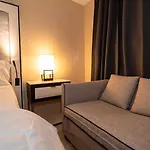Hotel Nova Bronx