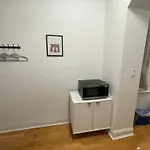 Renovated Studio In Union Square