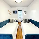 Apartment Madison Ave Oasis