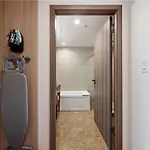 Hotel Ramada By Wyndham Flushing Queens New York