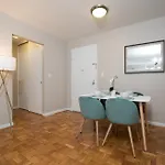 2 Bed Ideally Located In Ues Of Manhattan