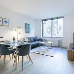 Fully Furnished 1Br In Murray Hills