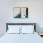 Sunny 3 Bedroom 1 Bath Apartment In Nyc