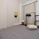 Apartment Furnished In Nyc, June To Aug 90 Days Required