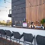 Nova Brooklyn Hotel