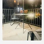 Modern Comfort 2Br Haven Shared With The Host