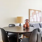 Apartment Blueground Long Island Pool Nr Gantry Plaza Nyc-1844