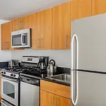 Apartment Blueground Long Island Pool Nr Gantry Plaza Nyc-1844 New York