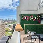 Hotel Arthouse