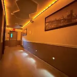 Umbrella Hotel Bronx