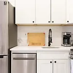 240-14 New Prime Location W&d In Unit *