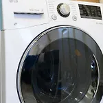 Apartment 240-6 New Prime Location W&d In Unit