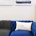 Apartment 240-6 New Prime Location W&d In Unit *