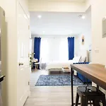 Apartment 240-15 Luxury Prime Location W&d New York