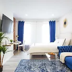 Apartment 240-15 Luxury Prime Location W&d