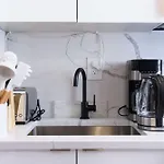 69-3d Prime Lower East East Brand New 1br New York