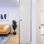 Apartment 69-3d Prime Lower East East Brand New 1br *