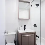 Apartment 69-3d Prime Lower East East Brand New 1br