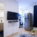 69-3d Prime Lower East East Brand New 1br