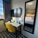Hotel Days By Wyndham Chinatown