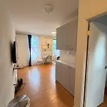 Apartment Renovated 1br In East Village