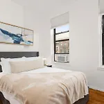 Chic East Village Retreat Comfort In Heart Of Nyc