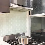 Cozy 2Br Home In Heart Of Lower Manhattan