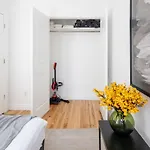 Apartment Spacious 3br Retreat Near Times Square New York